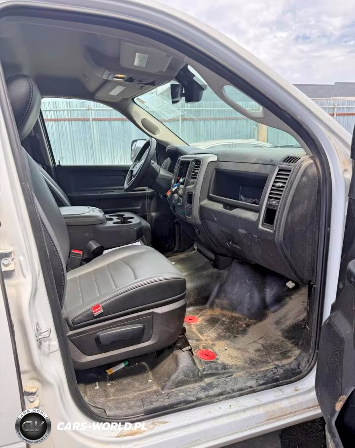 2022 Ram 1500 Classic Tradesman 4X4 5'7 Box VIN:1C6RR7KG0NS209645 - 5