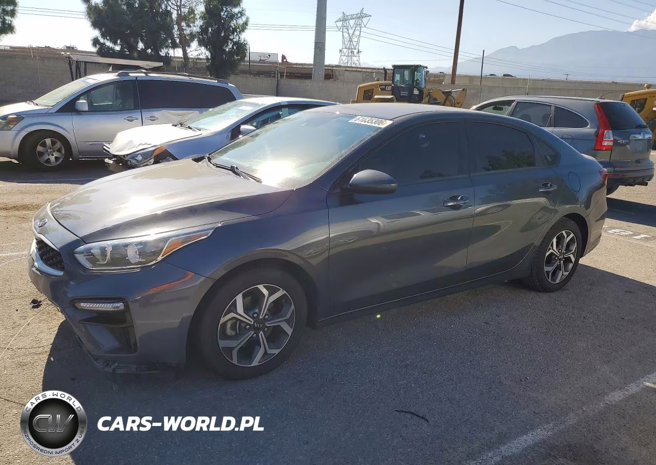 2021 Kia Forte Lxs – zdjęcie 1 z 12
