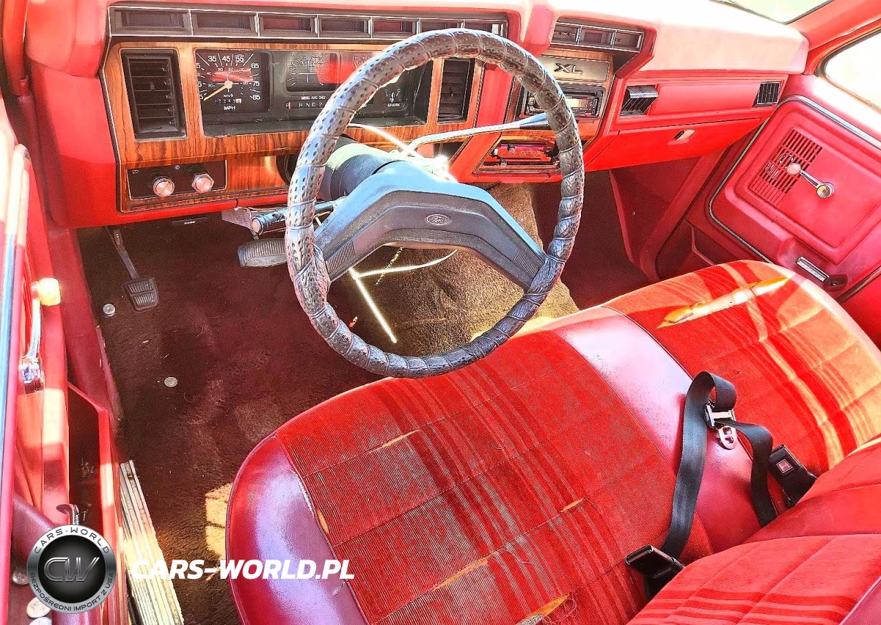 1983 Ford F250 VIN:1FTHF2518DPA57591 - 8