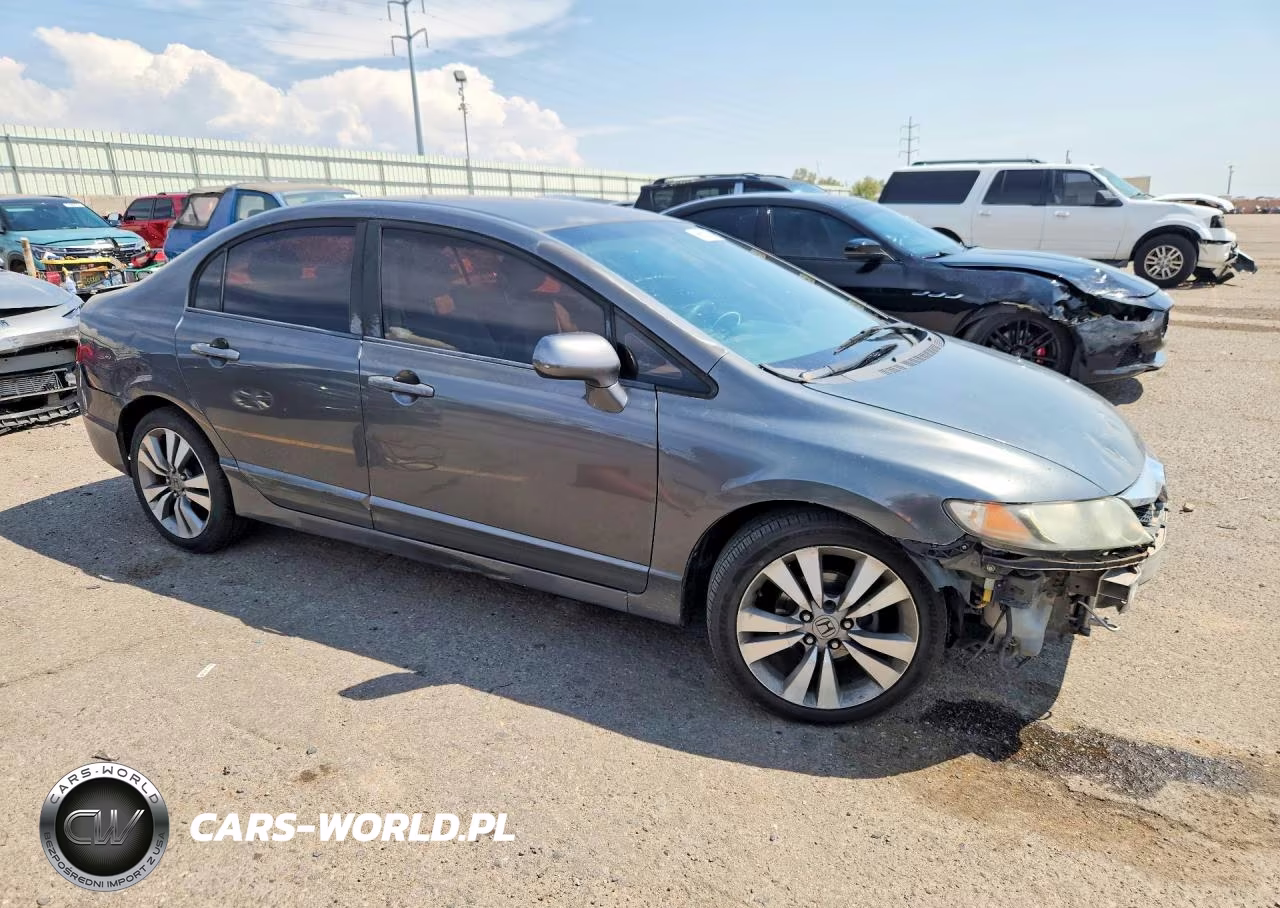 2010 Honda Civic Lx VIN:2HGFA1F50AH323138 - 4