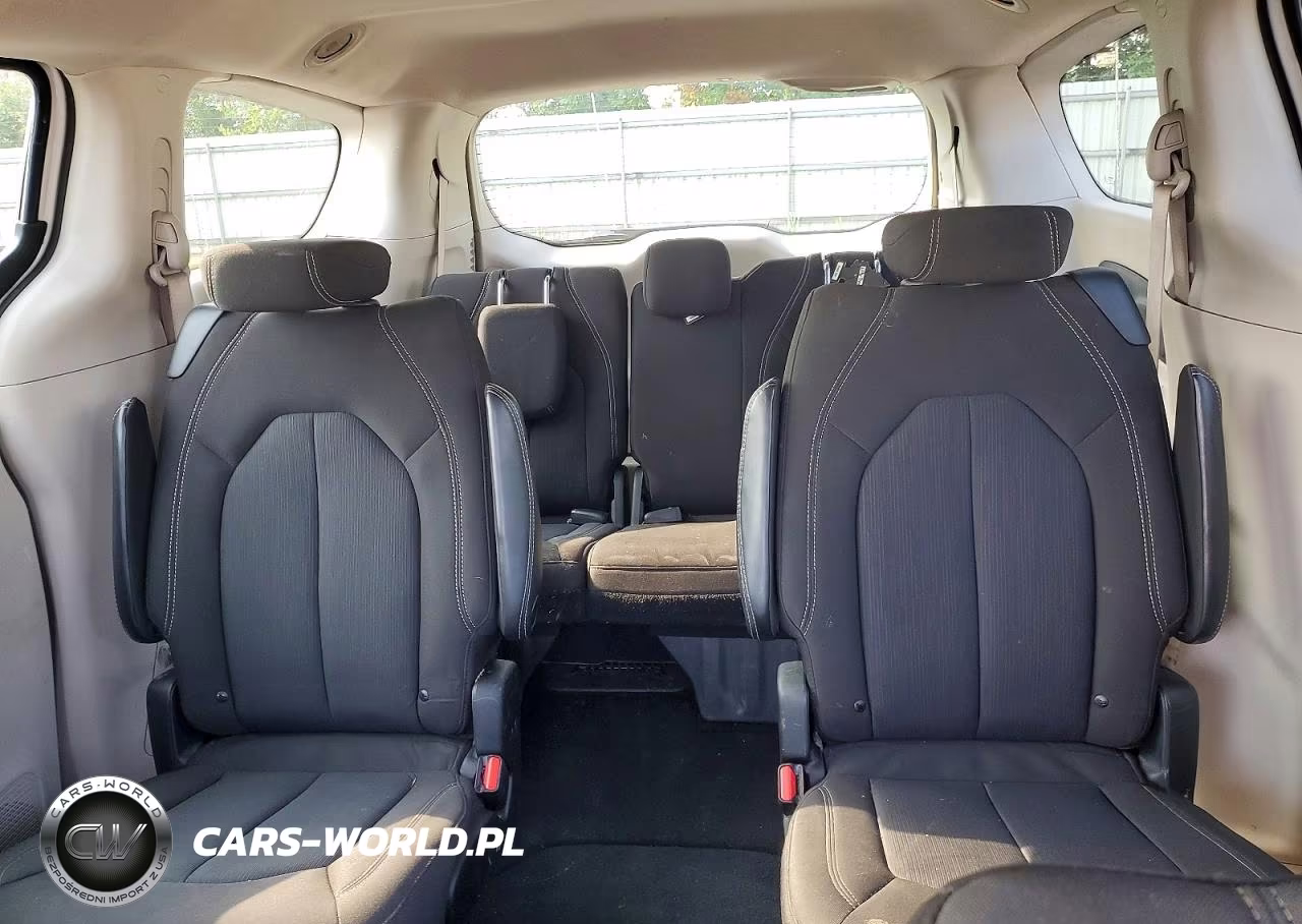 2023 Chrysler Voyager Lx VIN:2C4RC1CG1PR602175 - 10