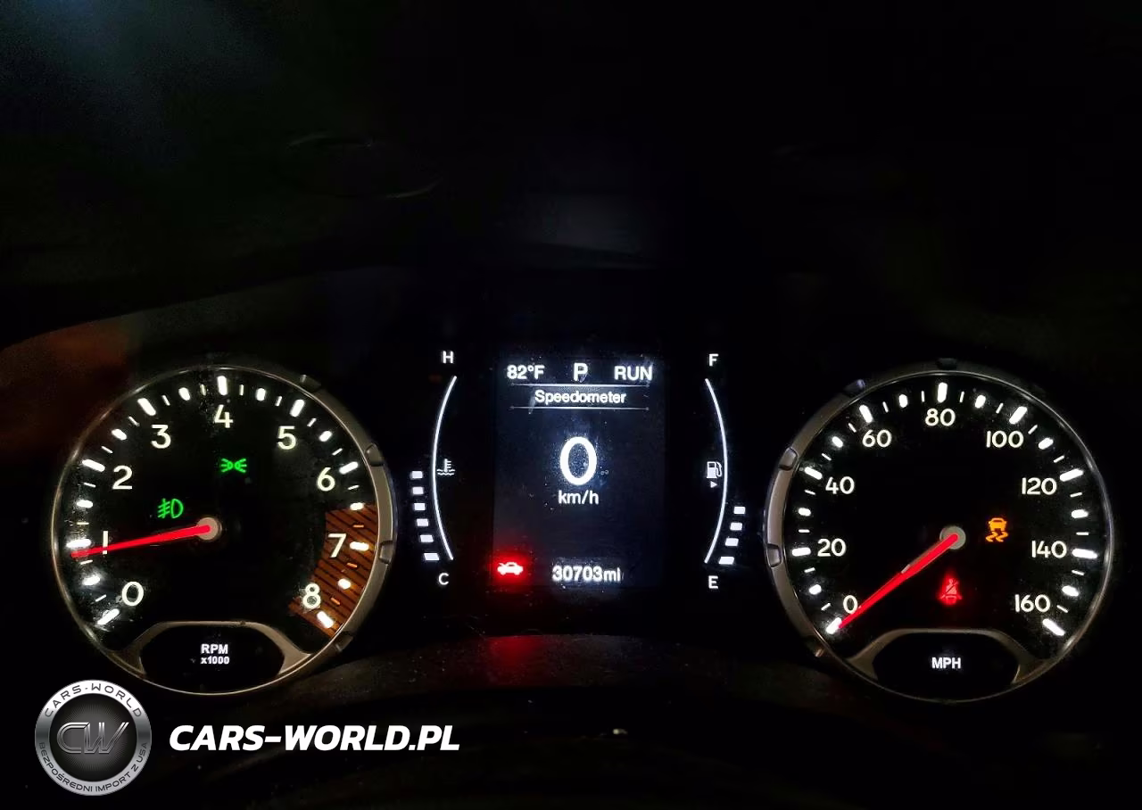 2019 Jeep Renegade Latitude VIN:ZACNJABB2KPJ88926 - 9