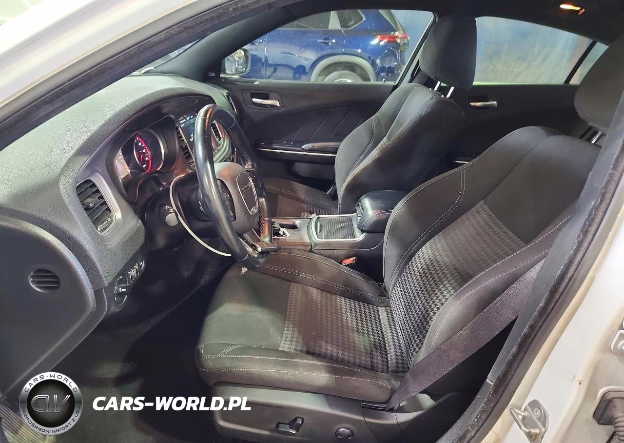 2023 Dodge Charger Sxt VIN:2C3CDXBGXPH528823 - 7