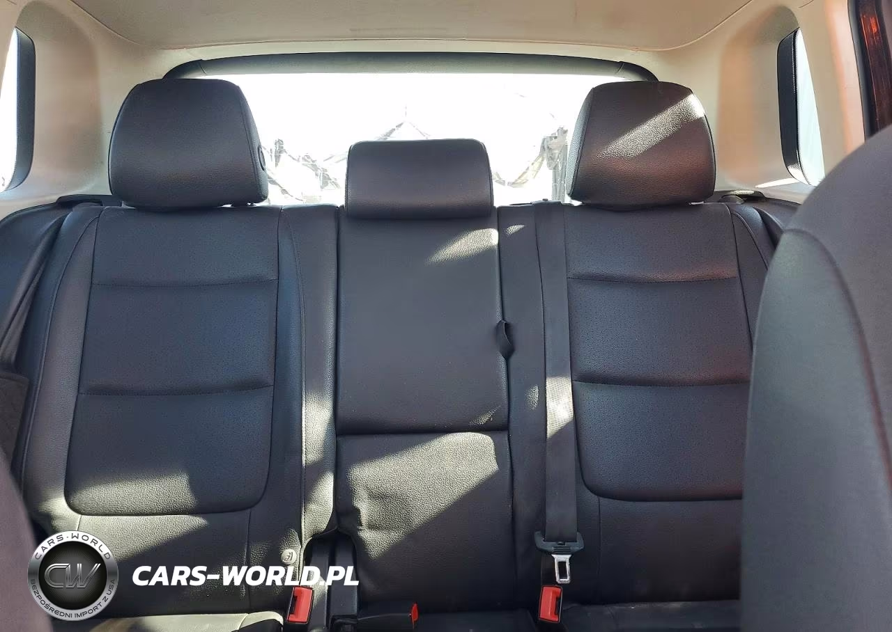2013 Volkswagen Tiguan S VIN:WVGAV3AX6DW598659 - 10