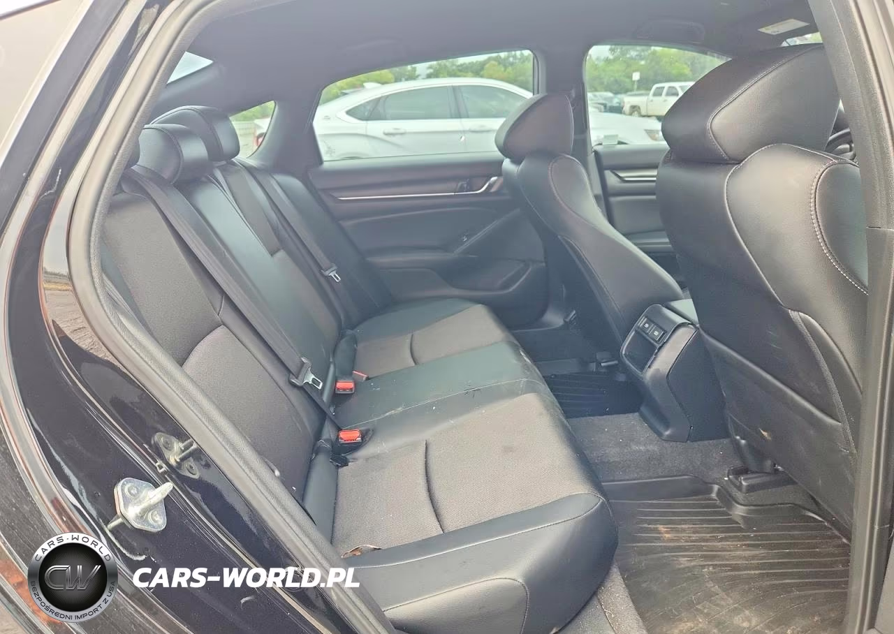 2022 Honda Accord Sport VIN:1HGCV1F31NA098447 - 10