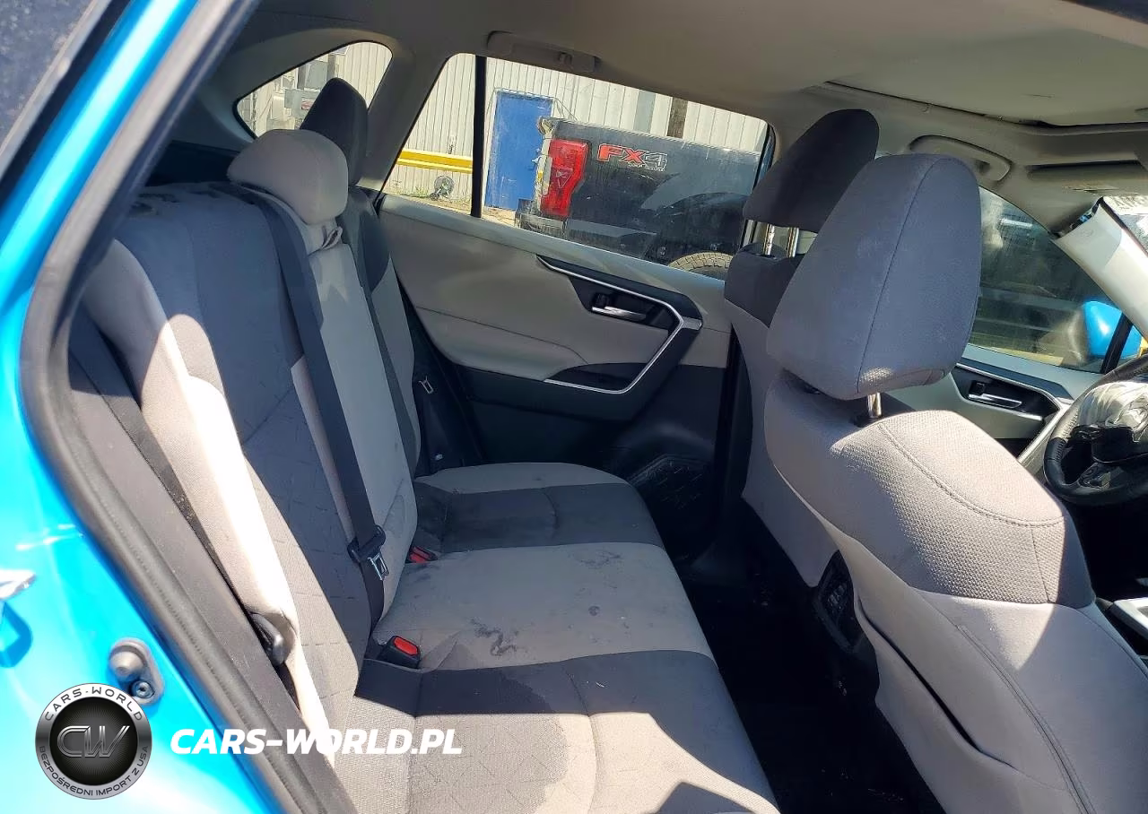 2021 Toyota Rav4 Xle VIN:2T3P1RFV6MW147461 - 10