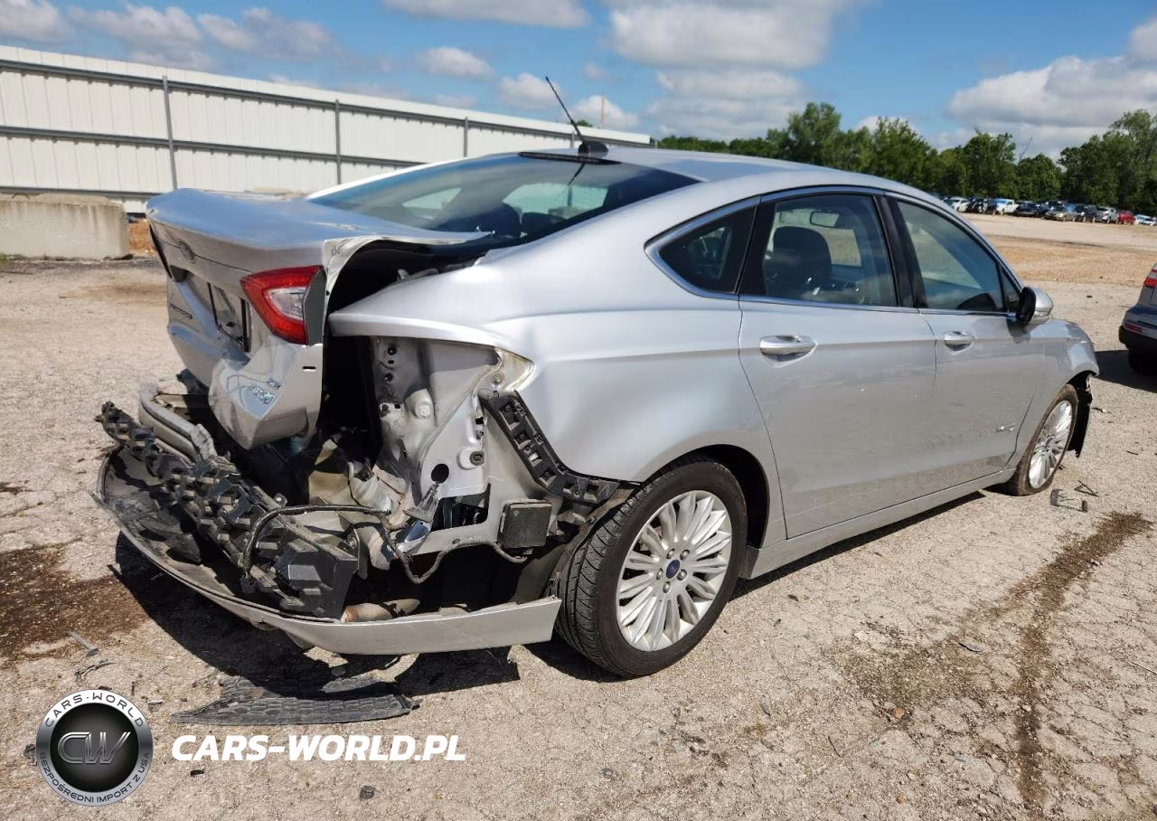 2013 Ford Fusion Se Hybrid VIN:3FA6P0LU9DR282476 - 3