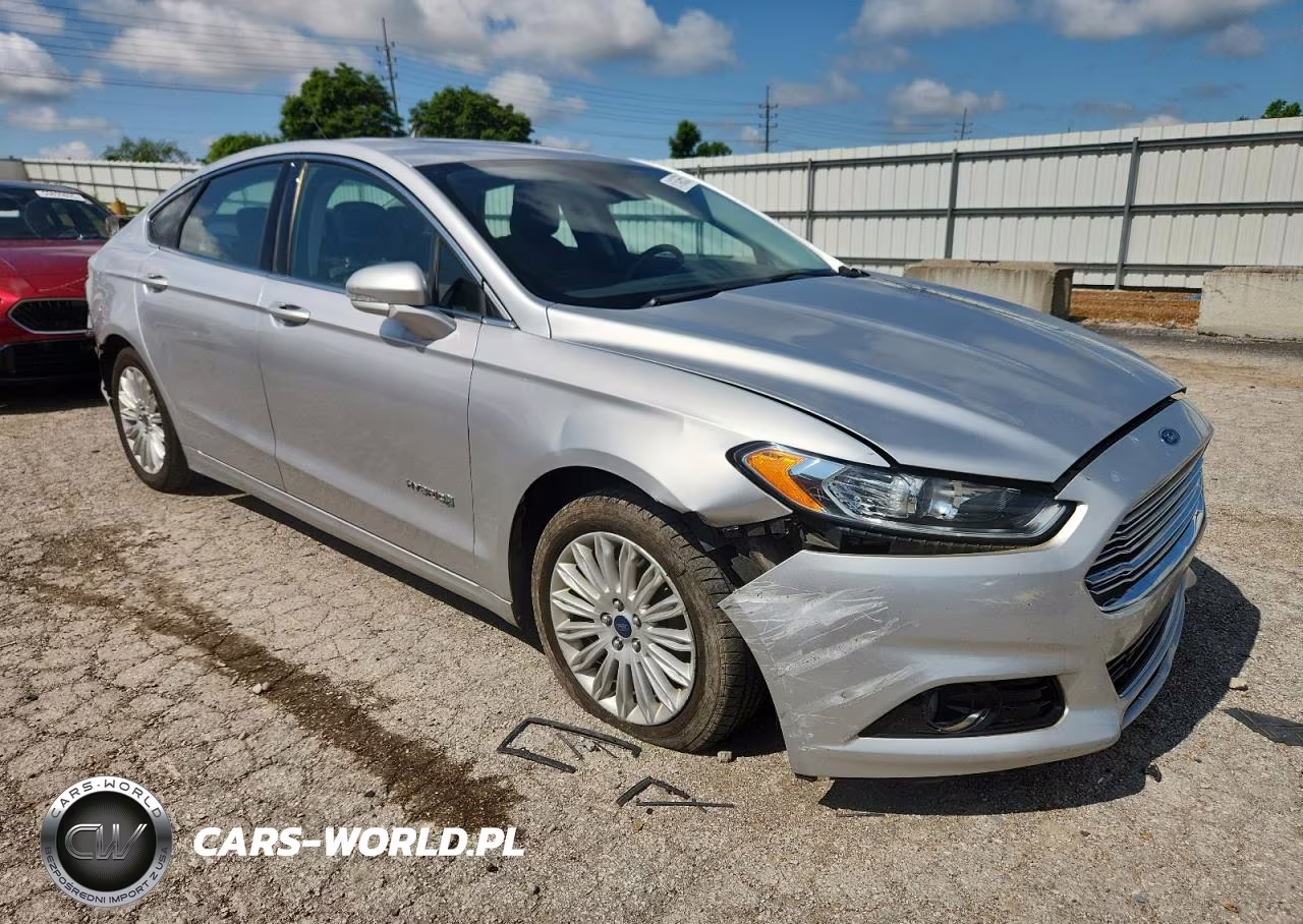 2013 Ford Fusion Se Hybrid VIN:3FA6P0LU9DR282476 - 4