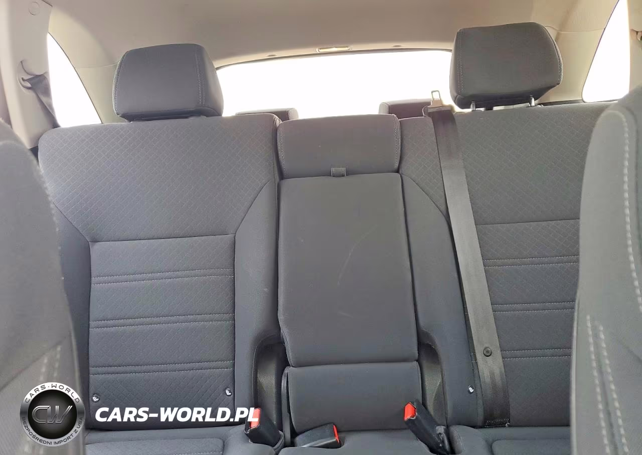2018 Kia Sorento Lx V6 VIN:5XYPGDA50JG406478 - 10