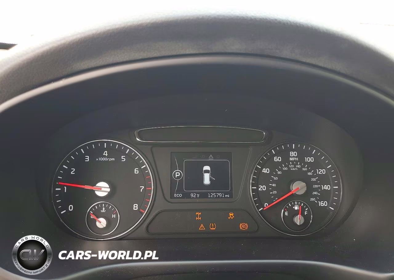 2018 Kia Sorento Lx V6 VIN:5XYPGDA50JG406478 - 9
