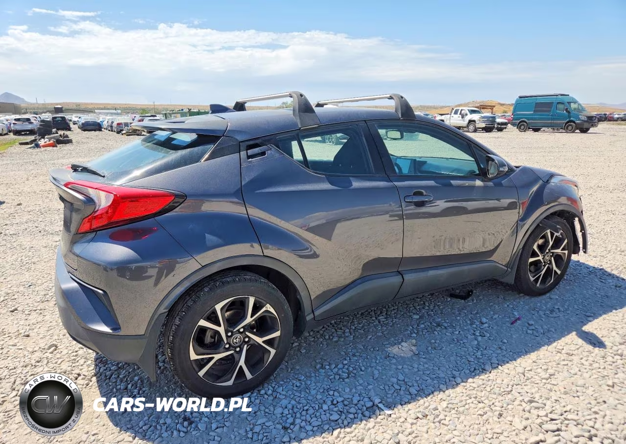 2018 Toyota C-Hr Xle Premium VIN:NMTKHMBX1JR004378 - 3