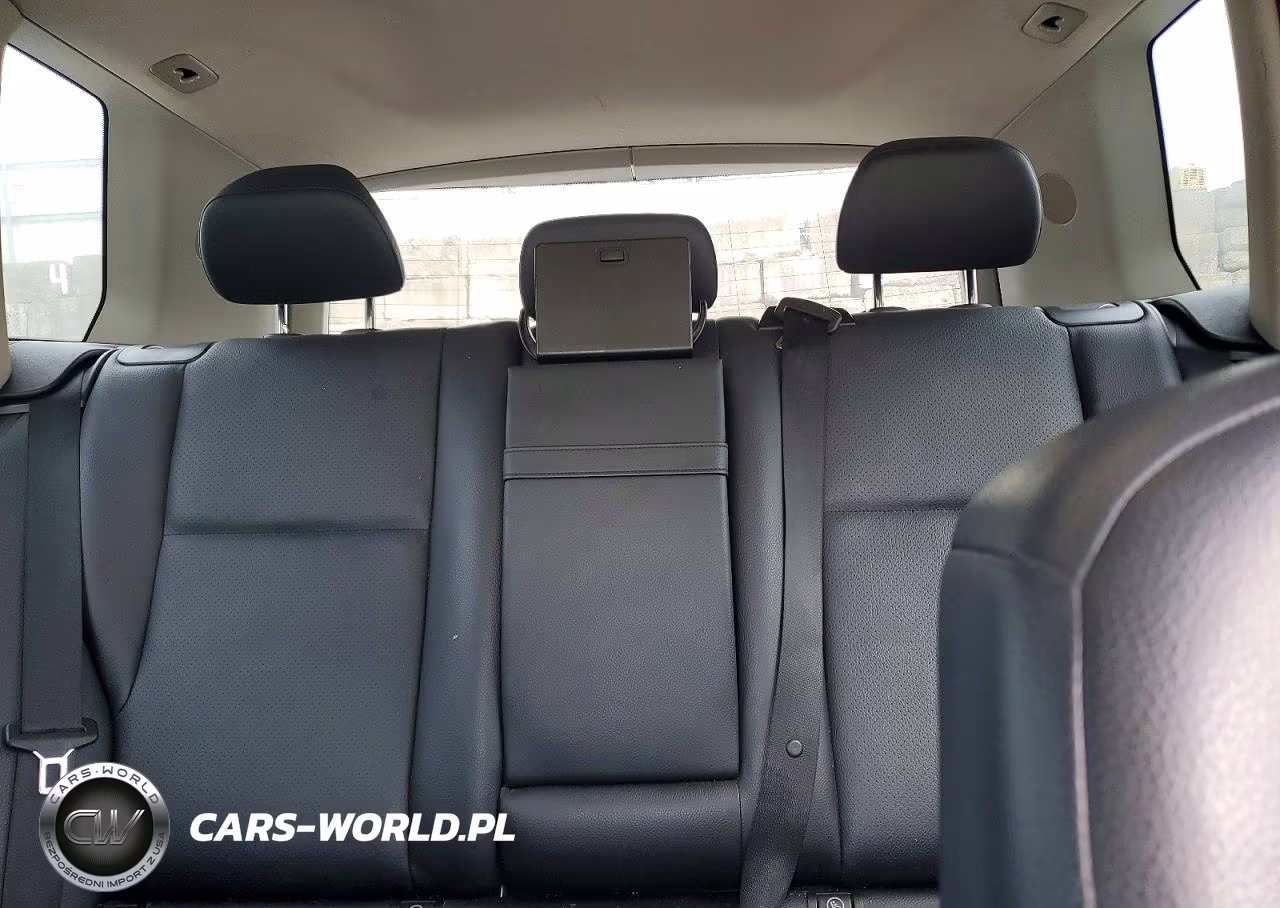 2011 Mercedes-Benz Glk 350 4Matic VIN:WDCGG8HB9BF570538 - 10