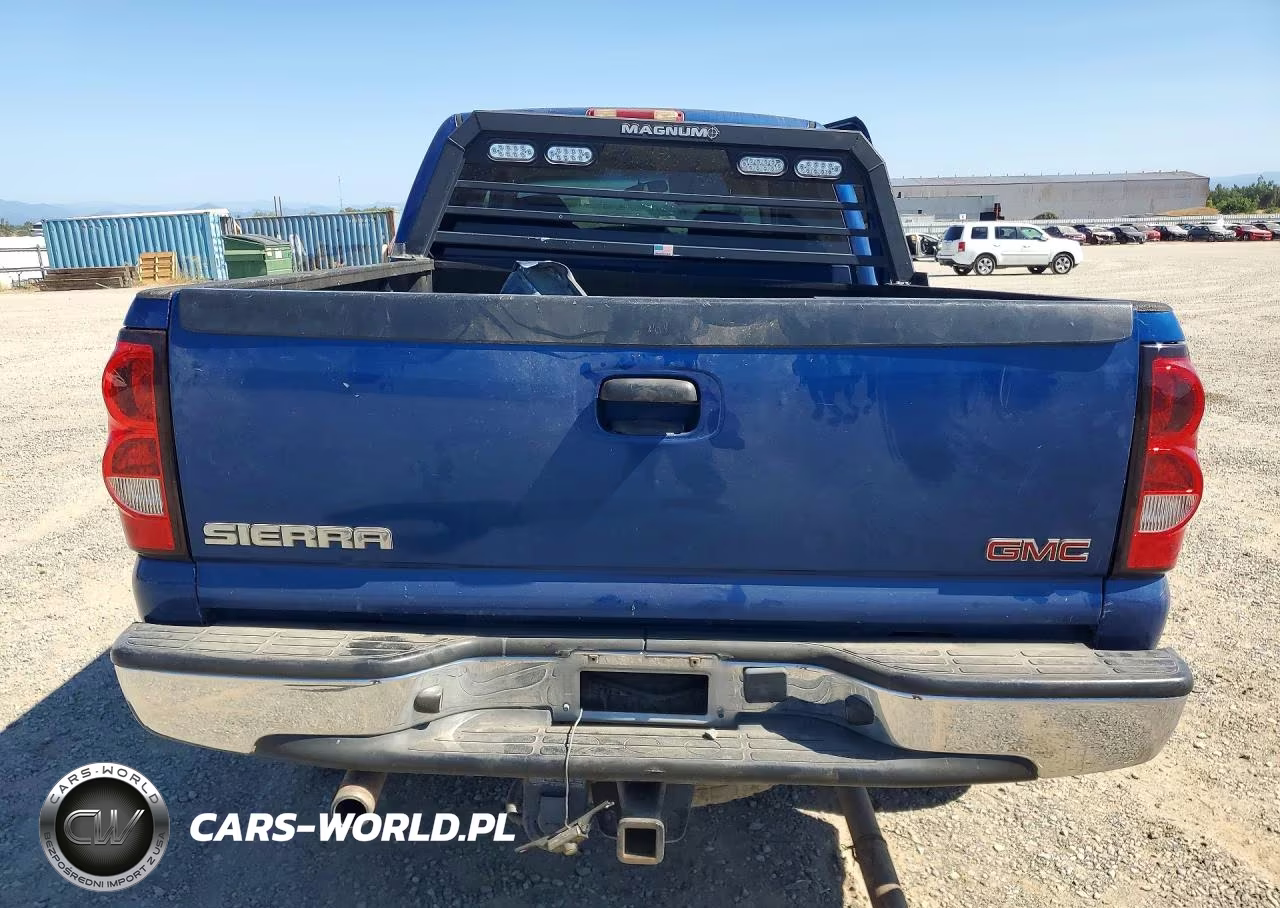 2003 GMC Sierra K1500 Heavy Duty VIN:1GTGK13U83F103990 - 6
