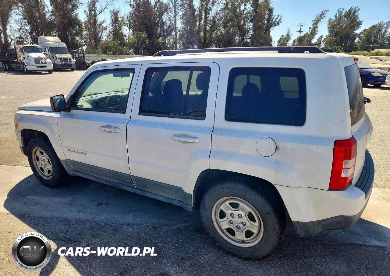 2011 Jeep Patriot Sport VIN:1J4NT1GB0BD165465 - 2
