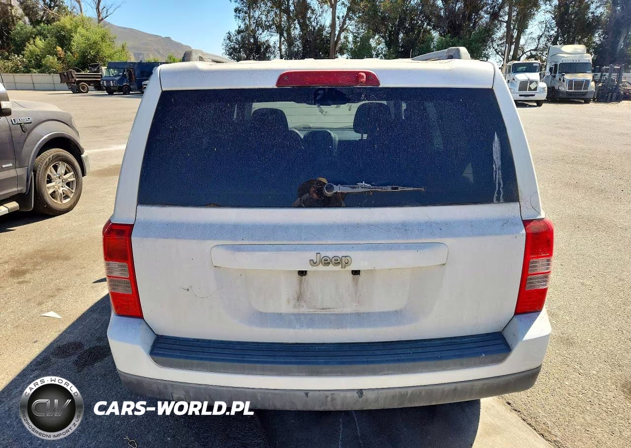2011 Jeep Patriot Sport VIN:1J4NT1GB0BD165465 - 6