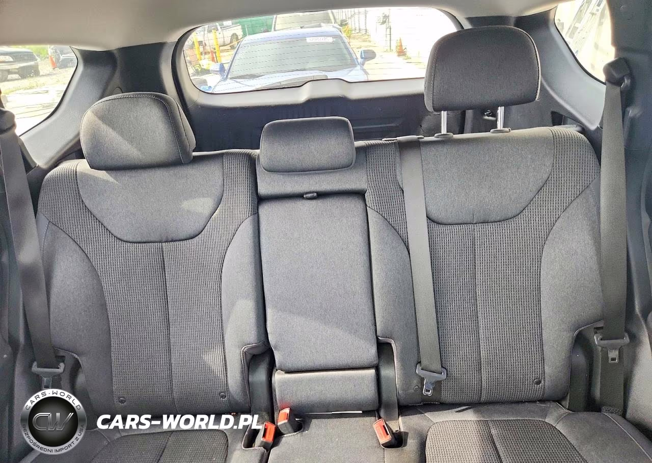 2019 Hyundai Santa Fe Se VIN:5NMS23AD2KH014796 - 10