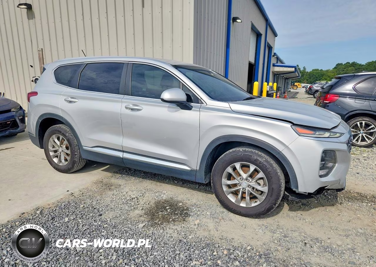 2019 Hyundai Santa Fe Se VIN:5NMS23AD2KH014796 - 4