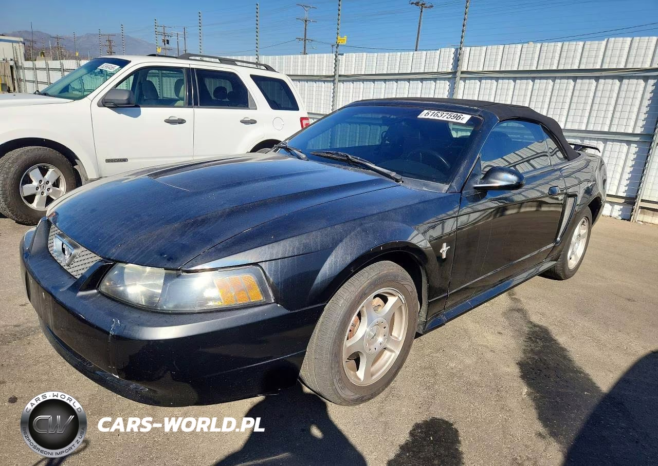 2003 Ford Mustang