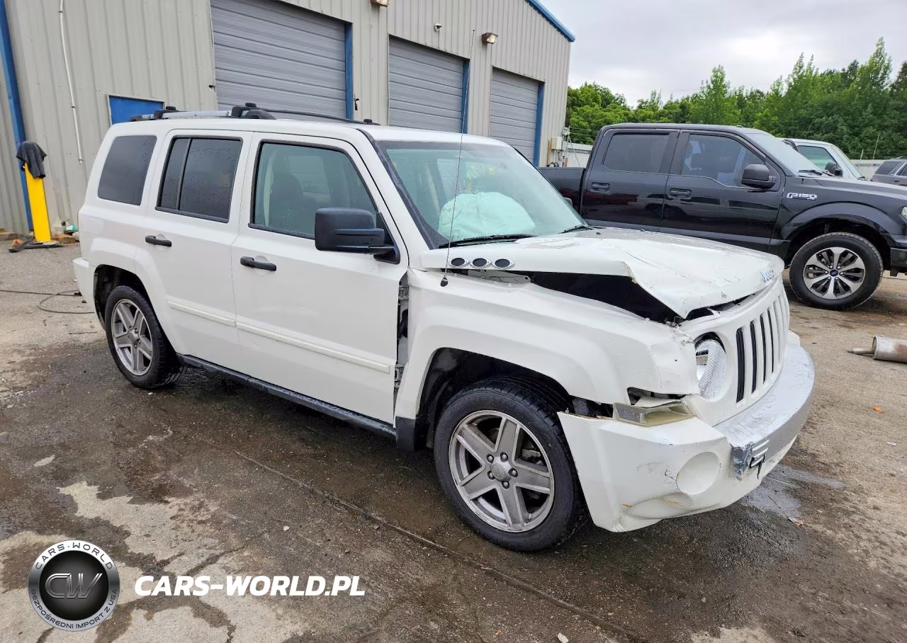 2007 Jeep Patriot Limited VIN:1J8FT48W27D398079 - 4
