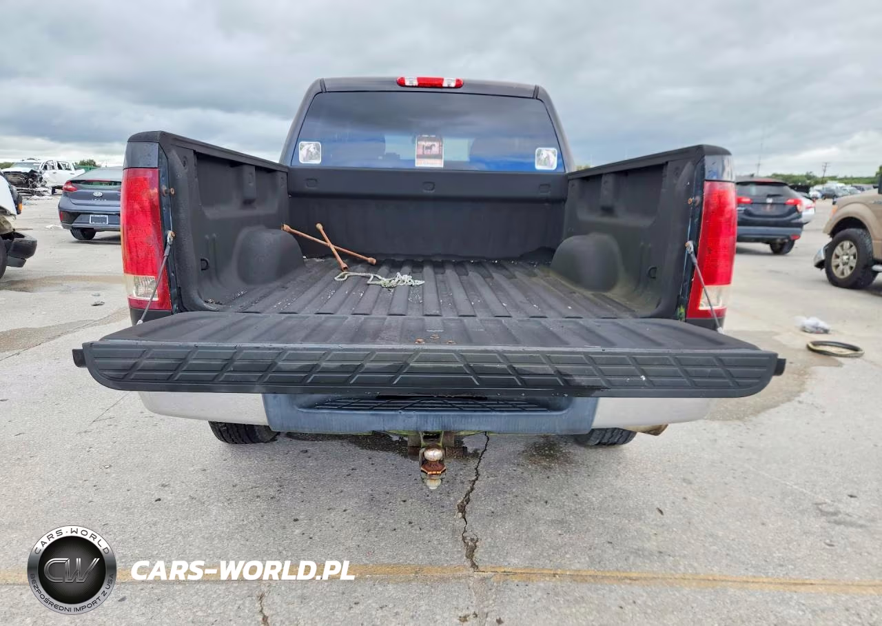 2008 GMC Sierra C1500 VIN:2GTEC13C681146105 - 6