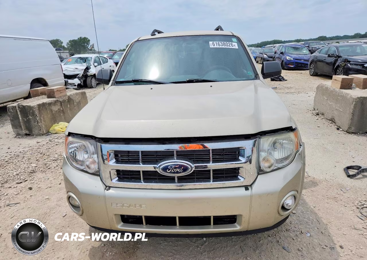 2012 Ford Escape Xlt VIN:1FMCU9DGXCKB31132 - 5