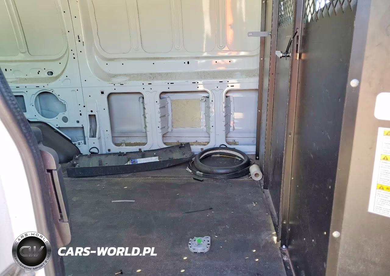 2015 Ford Transit T-150 VIN:1FTNE1ZM7FKA16521 - 10