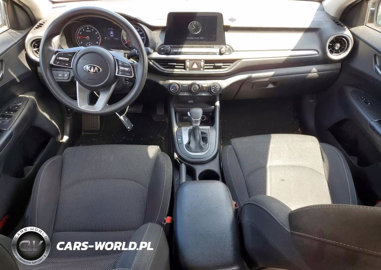 2021 Kia Forte Lxs VIN:3KPF24AD2ME353995 - 8