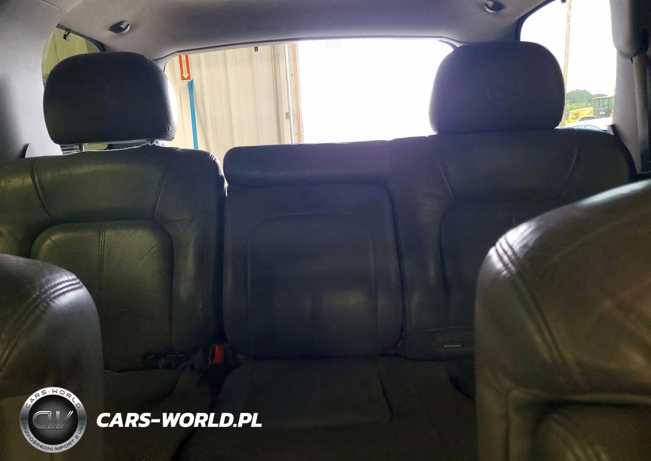 2002 Cadillac Escalade Luxury VIN:1GYEK63N32R324790 - 10