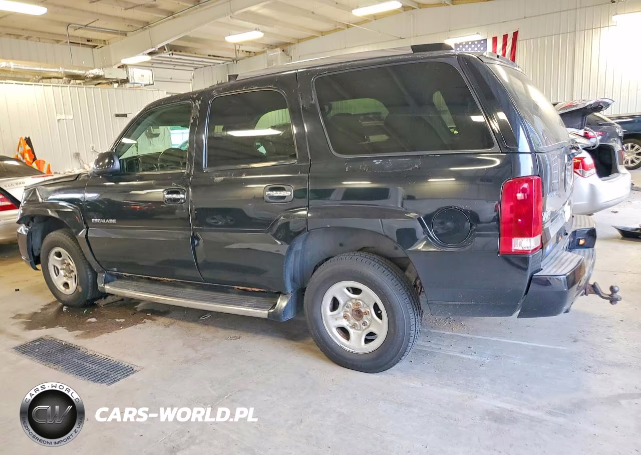 2002 Cadillac Escalade Luxury VIN:1GYEK63N32R324790 - 2