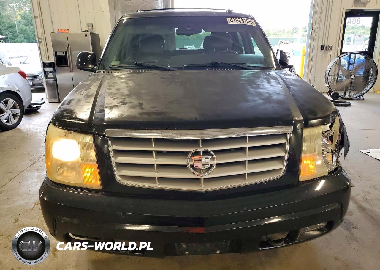 2002 Cadillac Escalade Luxury VIN:1GYEK63N32R324790 - 5