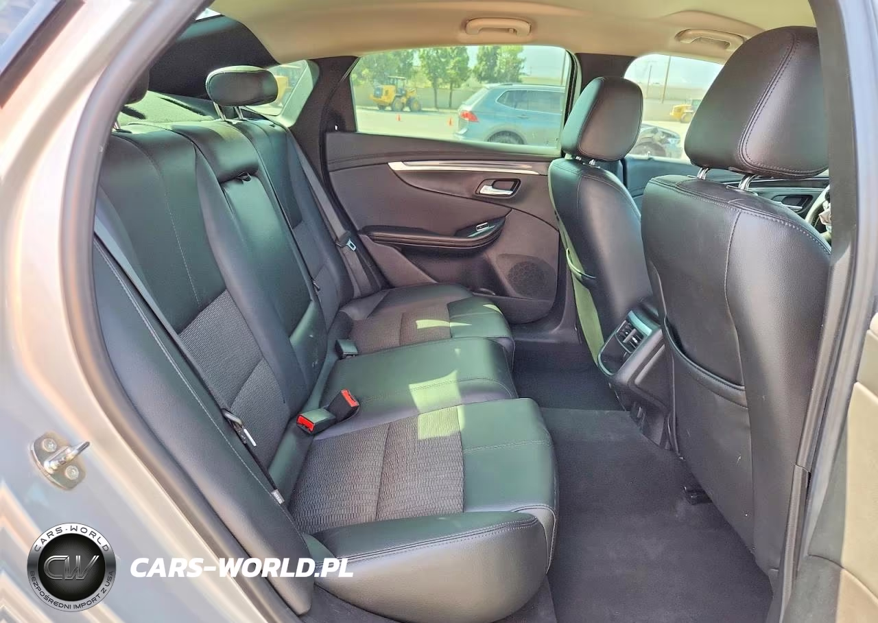 2018 Chevrolet Impala Lt VIN:1G1105SAXJU130555 - 10