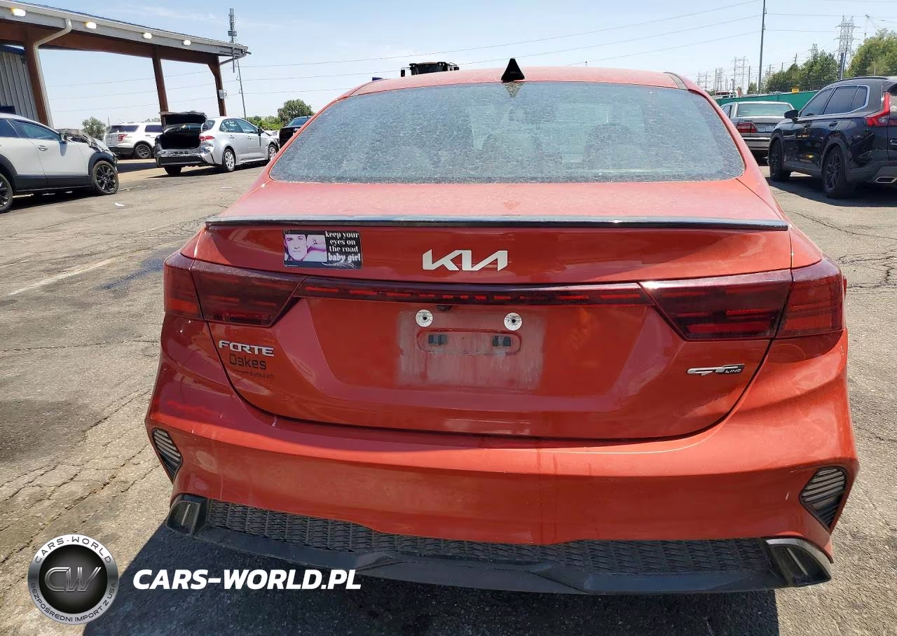 2022 Kia Forte Gt Line VIN:3KPF54AD6NE476062 - 6