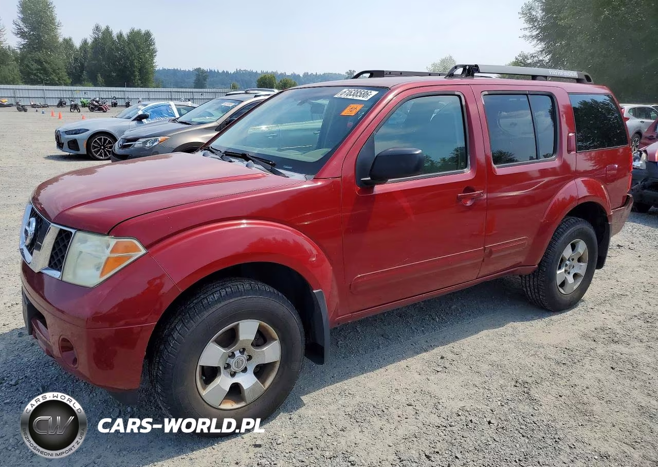 2005 Nissan Pathfinder Xe