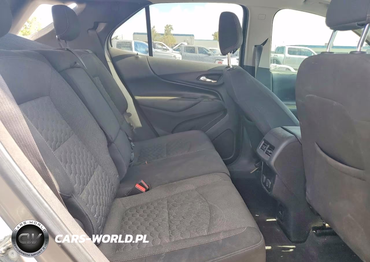 2018 Chevrolet Equinox Lt VIN:3GNAXJEV4JS632429 - 11