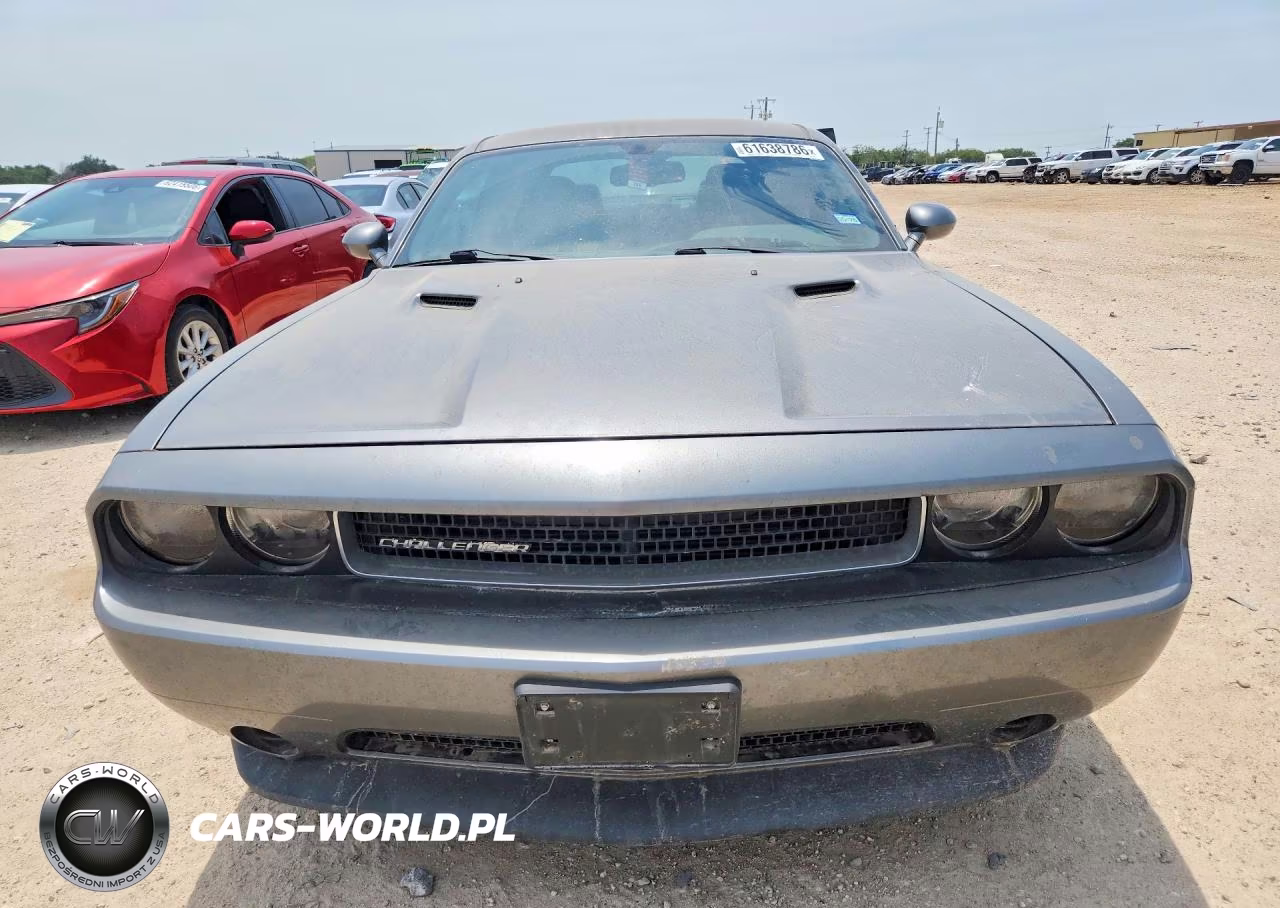 2011 Dodge Challenger VIN:2B3CJ4DG4BH588221 - 5