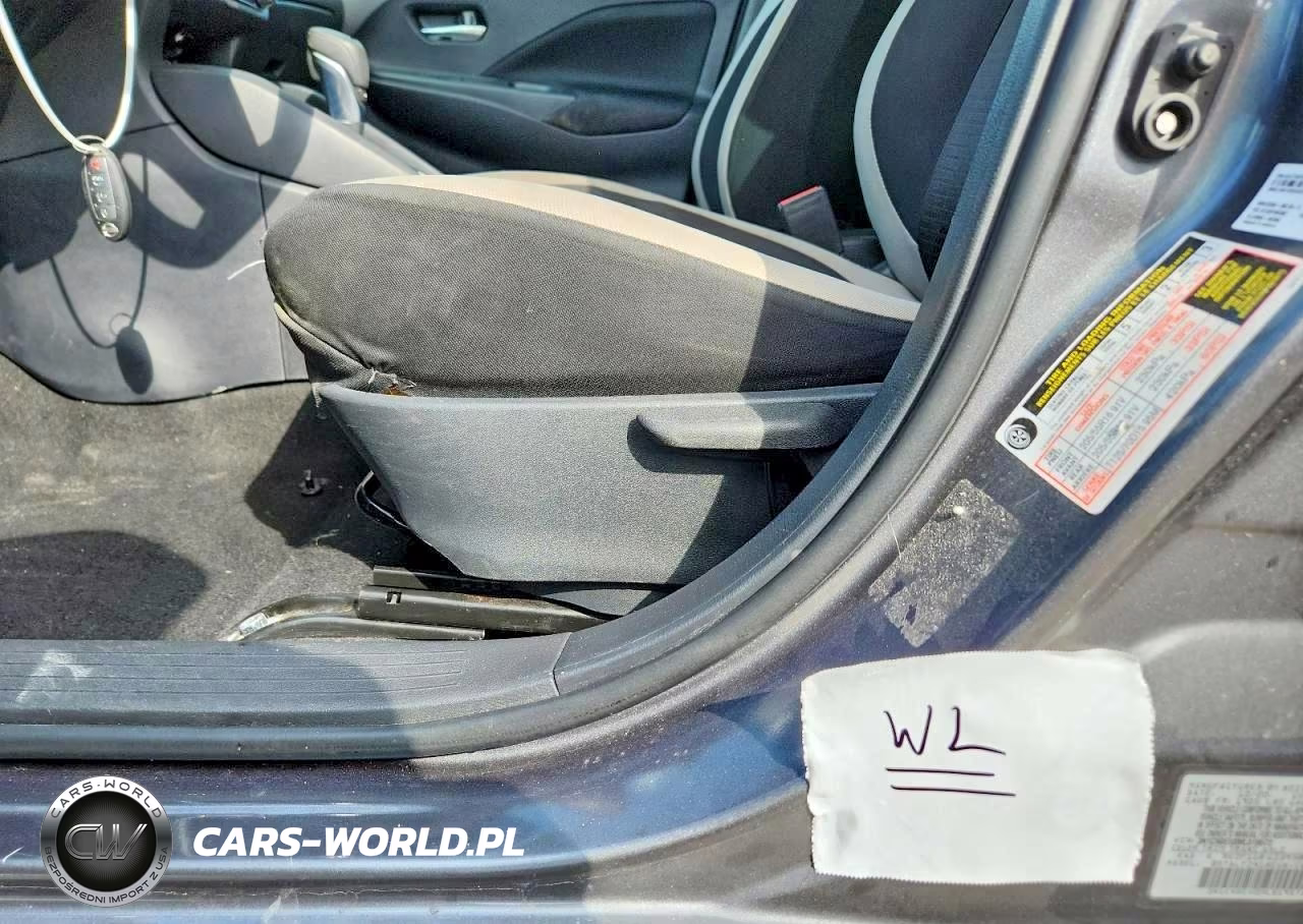 2021 Nissan Versa Sv VIN:3N1CN8EV0ML819572 - 12
