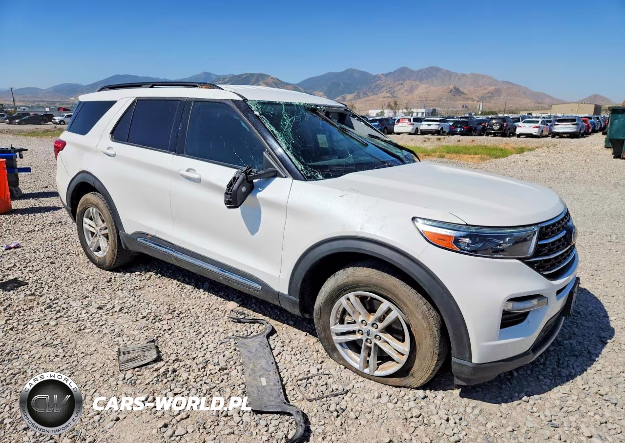 2021 Ford Explorer Xlt VIN:1FMSK8DH9MGA95345 - 4