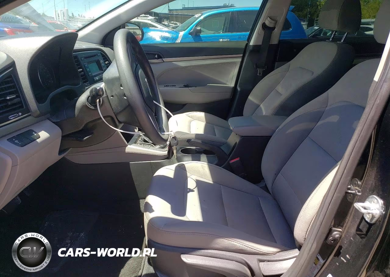 2018 Hyundai Elantra Sel VIN:5NPD74LF7JH324135 - 7