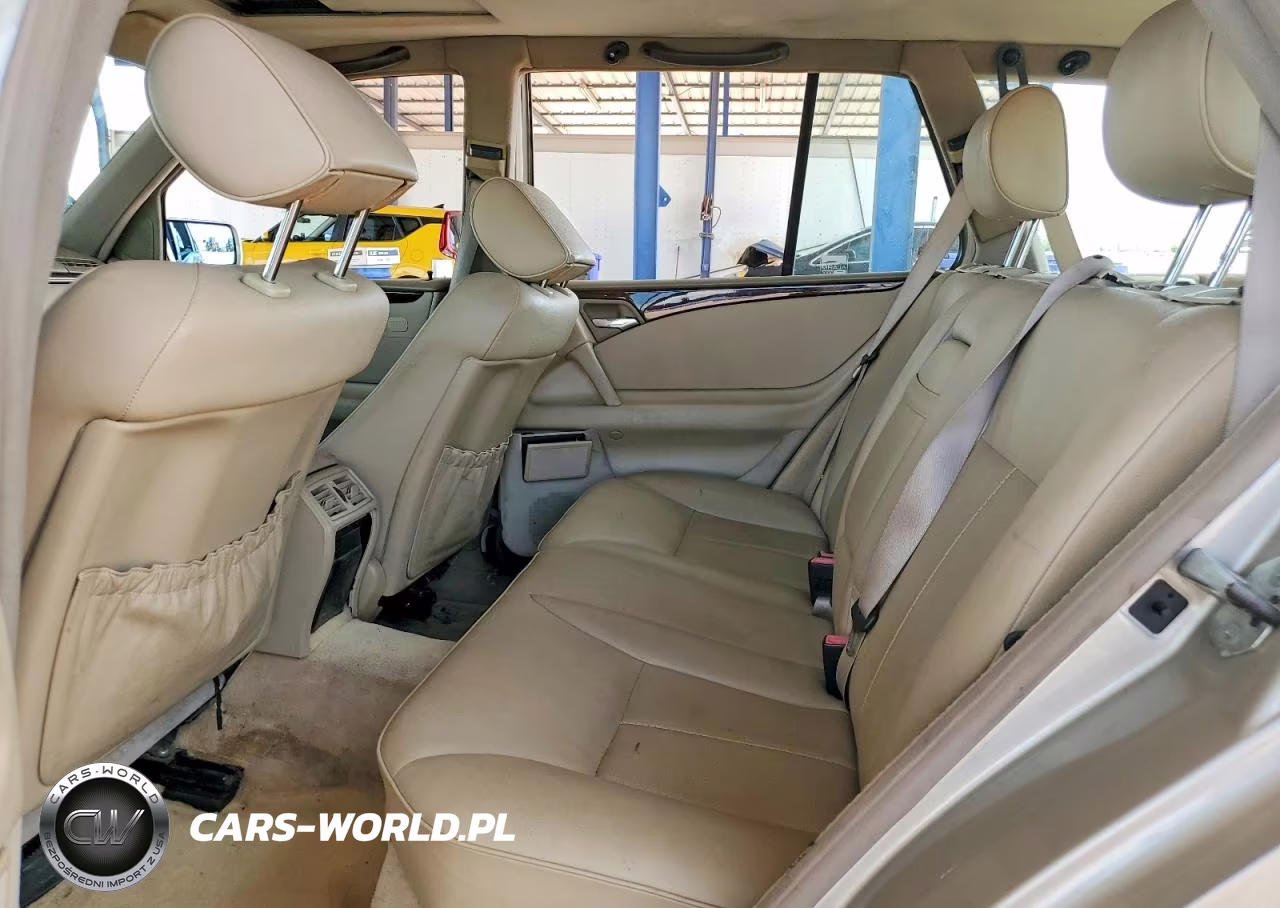 1999 Mercedes-Benz E 320 4Matic VIN:WDBJH82F8XX026830 - 10
