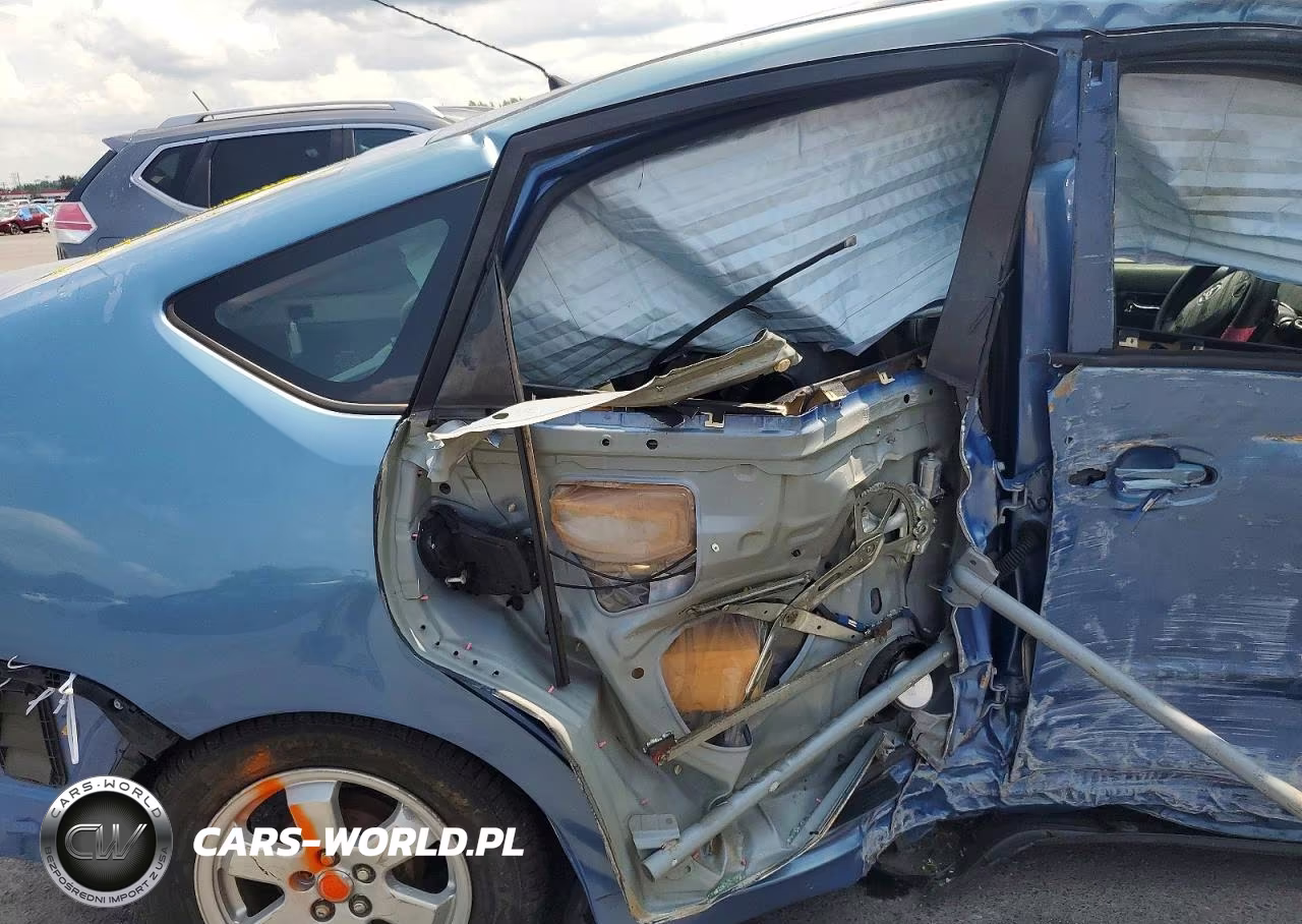 2006 Toyota Prius Base VIN:JTDKB20U767075781 - 10