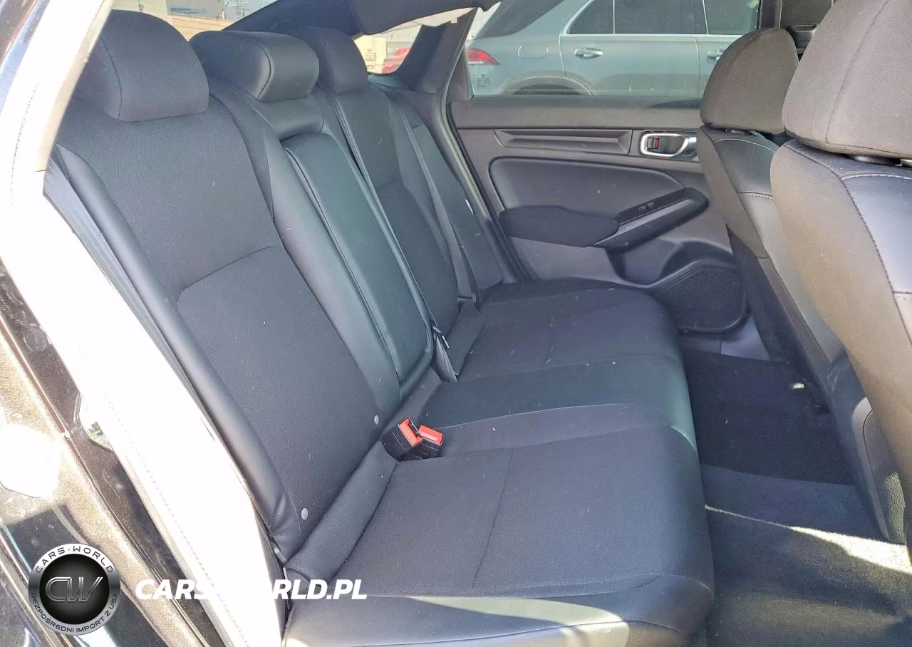 2025 Honda Civic Sport VIN:2HGFE2F5XSH572476 - 10