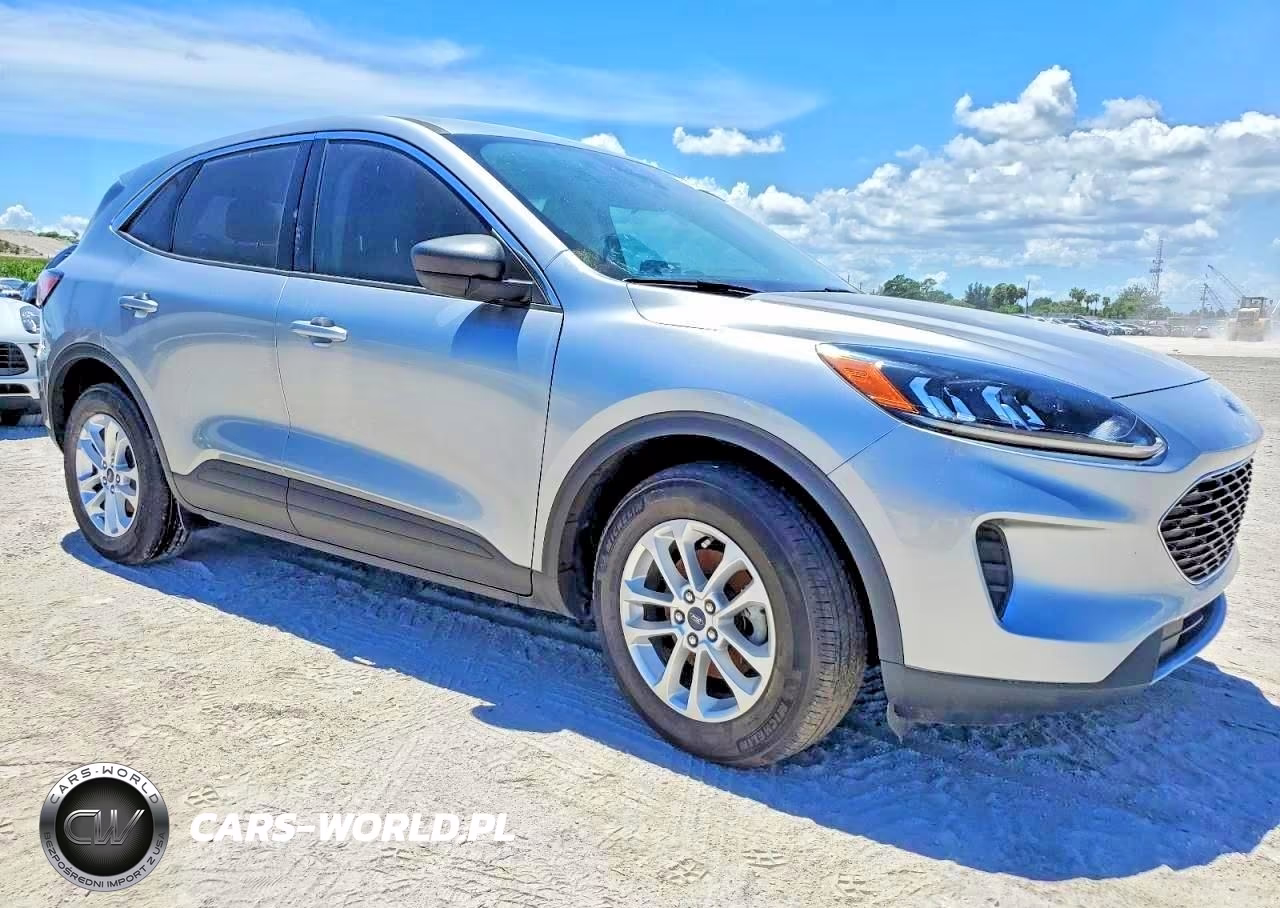 2022 Ford Escape Se VIN:1FMCU0G64NUB89405 - 4