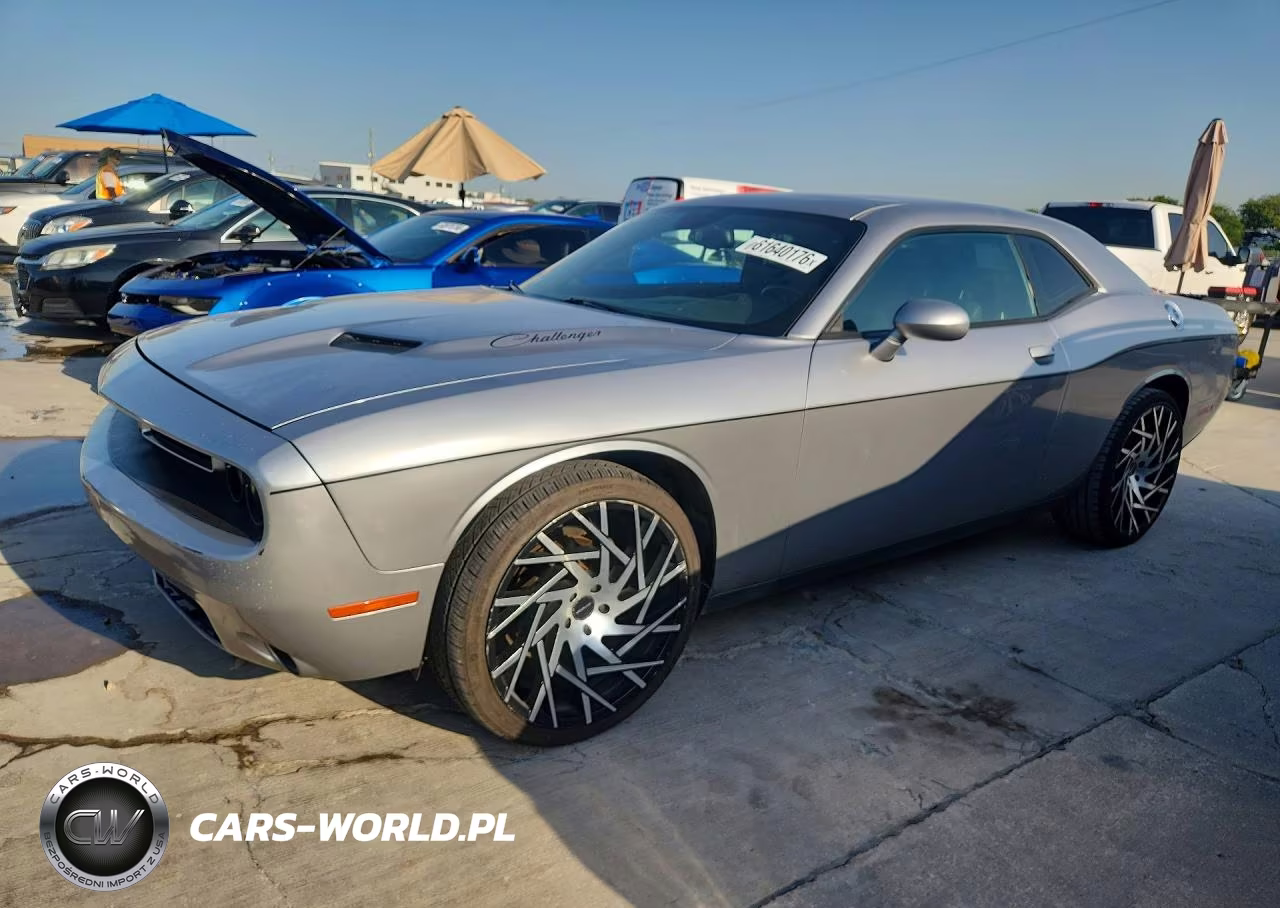 2015 Dodge Challenger Sxt