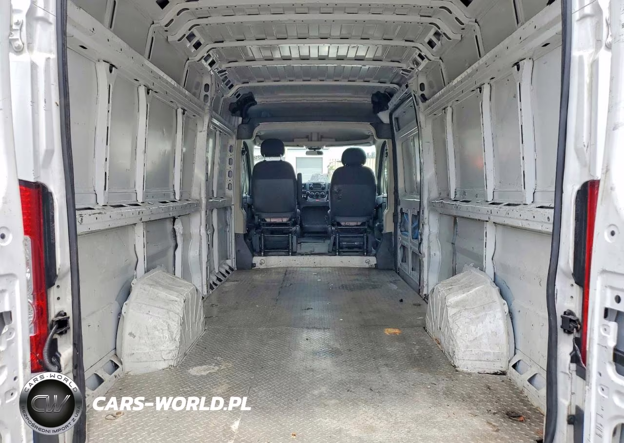 2015 Ram Promaster 3500 Delivery Van VIN:3C6URVJD6FE504128 - 10