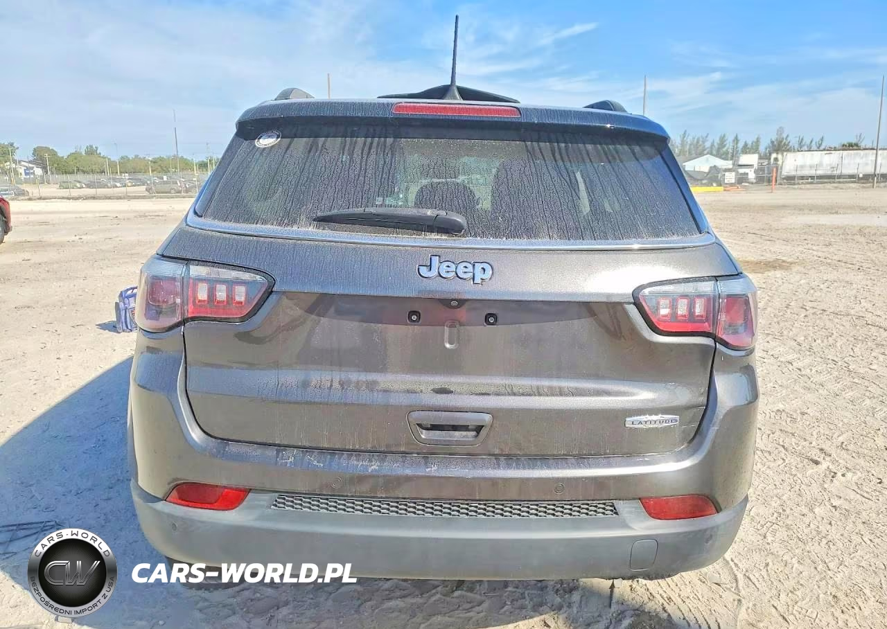 2018 Jeep Compass Latitude VIN:3C4NJCBB5JT256996 - 6