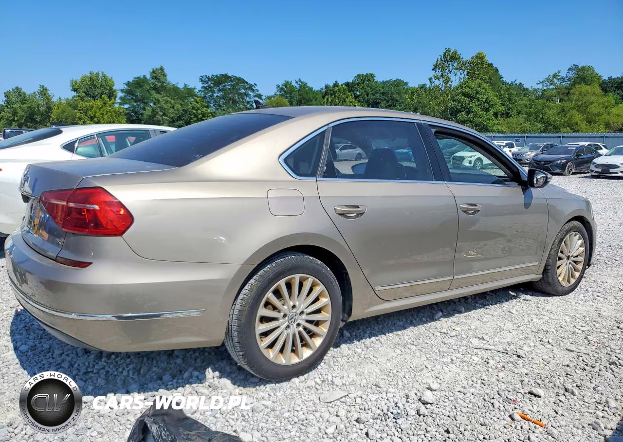 2016 Volkswagen Passat Se VIN:1VWBT7A36GC014458 - 3