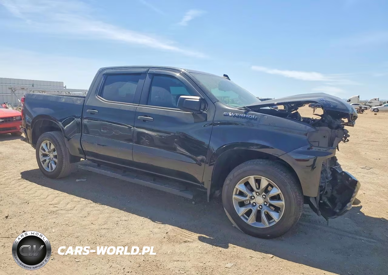 2022 Chevrolet Silverado Ltd C1500 Custom VIN:3GCPWBEK9NG181802 - 4