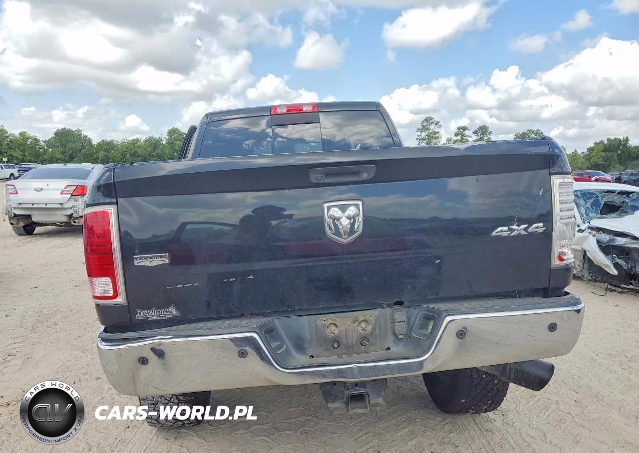 2014 Ram 2500 Laramie VIN:3C6UR5NL9EG199597 - 6