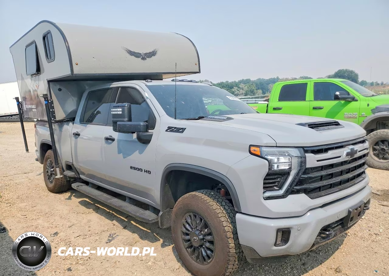 2024 Chevrolet Silverado K2500 Slide-In Camper VIN:2GC4YPEY8R1235085 - 4