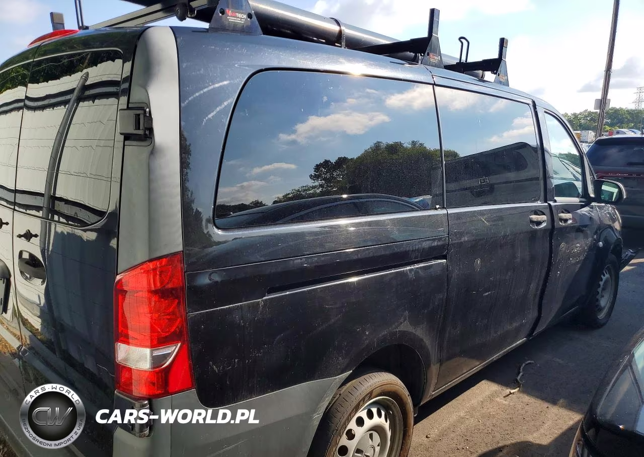 2019 Mercedes Benz Metris Utility - Service Van VIN:NJ2430E - 3